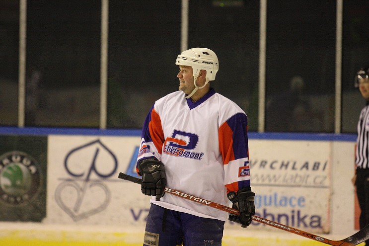 img00122.jpg