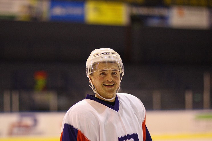 img00142.jpg