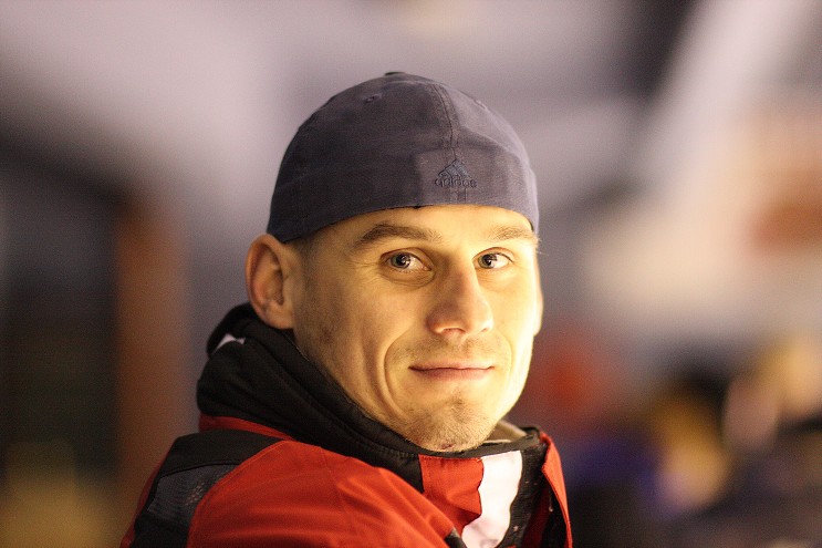 img00200.jpg